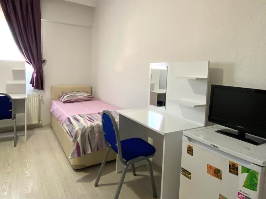 isparta-seckin-kiz-yurdu-bina